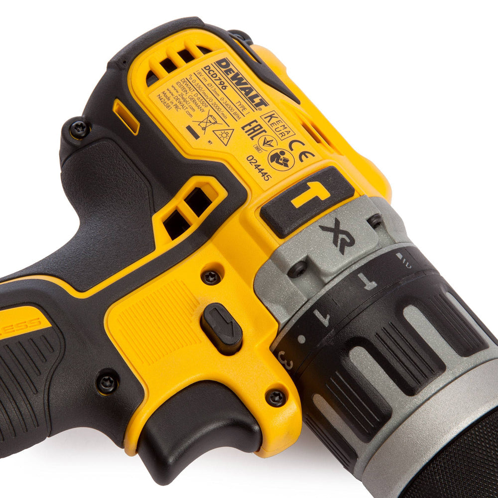DW DCD796N 18V Li-ion Brushless Combi Drill Body Only